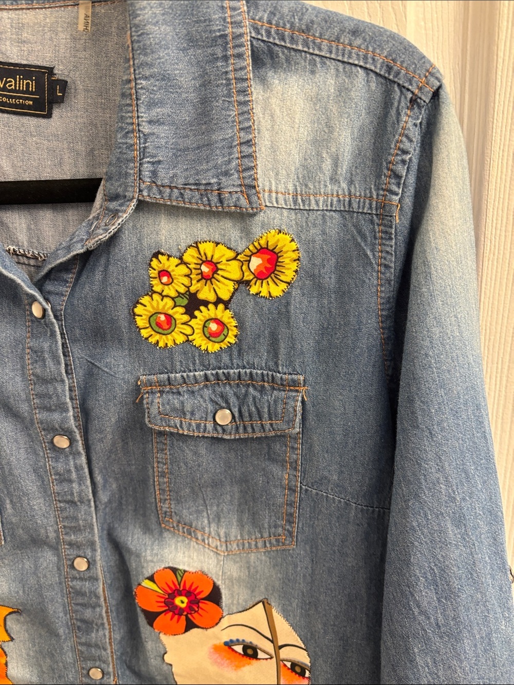 Women's Cavalini Denim Shirt with Multicolor Motifs- Sassy! Size Large - Picture 5 of 14